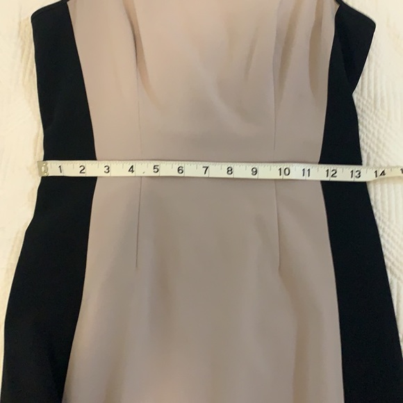 BCBGMaxAzria Elegant, sexy business formal/wedding guest dress - Picture 7 of 10